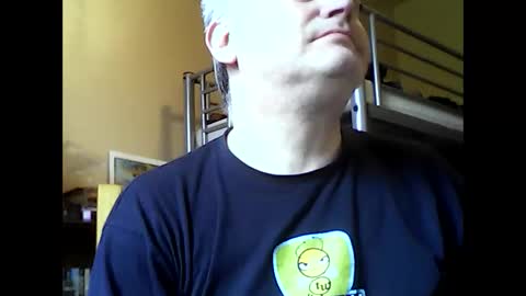 Snapshot of englishguysurrey chatting on 03-03-25, 09:11 englishguysurrey online show from 03-03-25, 09:11