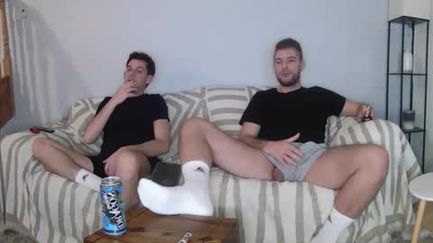 Snapshot of englishladxxx chatting on 11-23-25, 06:52 Englishladxxx online show from 11-23-25, 06:52