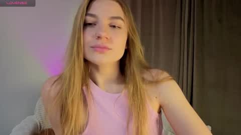 Snapshot of enjoyeverymoment_ chatting on 10-02-25, 08:38 enjoyeverymoment_ online show from 10-02-25, 08:38