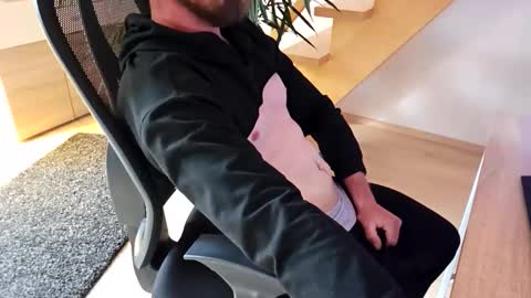 Pete online show from 10-14-25, 11:33