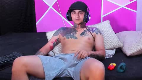 Snapshot of enjoymycock99 chatting on 03-29-26, 08:20 enjoymycock99 online show from 03-29-26, 08:20