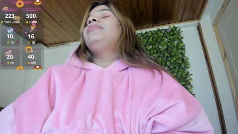 Enma clark online show from 12-27-24, 10:23