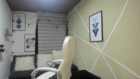 Enma clark online show from 09-21-25, 04:14