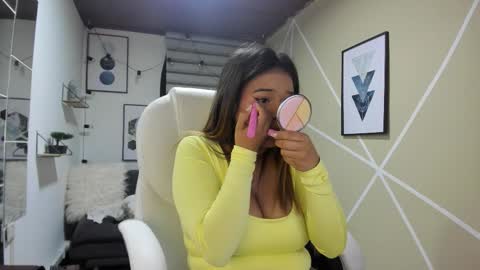 Enma clark online show from 10-07-25, 06:10