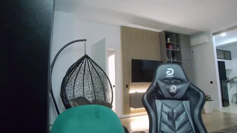 Erik online show from 01-08-25, 11:30