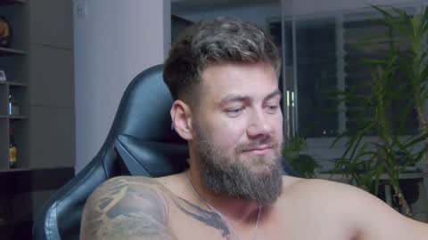 Erik online show from 01-17-25, 10:01