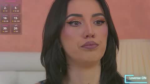 enyahazell online show from 10-17-25, 06:43