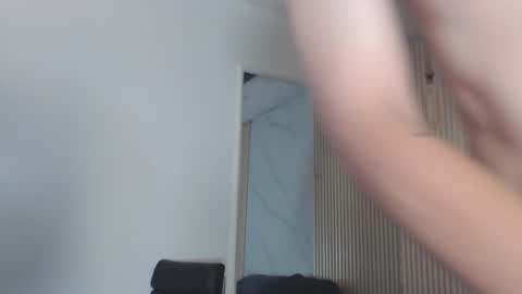 enzo_steel online show from 09-20-25, 06:47