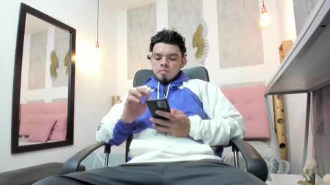 Snapshot of enzo_turner chatting on 01-09-26, 03:20 online show from 01-09-26, 03:20