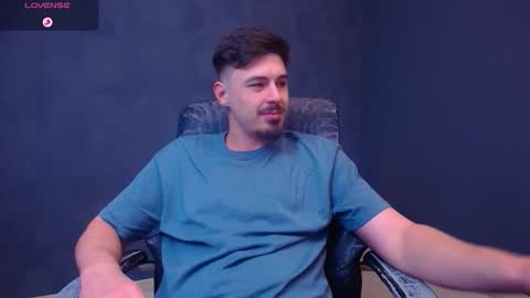 EnzoRace online show from 11-26-25, 06:25