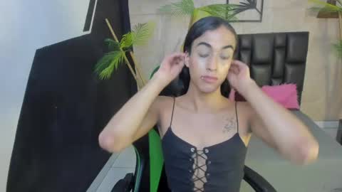 epril_zoyert online show from 06-06-26, 02:27