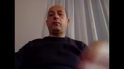 Snapshot of epu17 chatting on 10-10-25, 03:49 epu17 online show from 10-10-25, 03:49