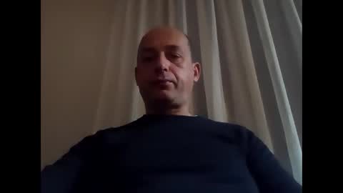 Snapshot of epu17 chatting on 10-13-25, 03:39 epu17 online show from 10-13-25, 03:39