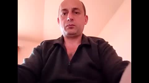 Snapshot of epu17 chatting on 02-15-26, 09:19 epu17 online show from 02-15-26, 09:19