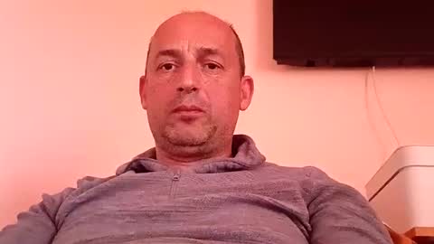 Snapshot of epu17 chatting on 03-19-26, 02:21 epu17 online show from 03-19-26, 02:21