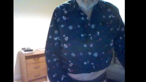 Snapshot of erasmus_d chatting on 12-15-24, 06:37 erasmus_d online show from 12-15-24, 06:37