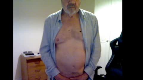 Snapshot of erasmus_d chatting on 01-22-25, 06:31 erasmus_d online show from 01-22-25, 06:31