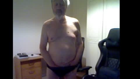 Snapshot of erasmus_d chatting on 02-05-25, 06:37 erasmus_d online show from 02-05-25, 06:37