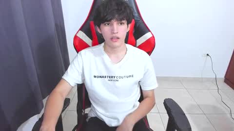 eren_tatakae online show from 10-08-25, 11:57