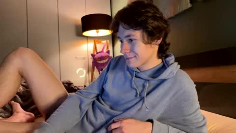 Snapshot of eric_carrotman chatting on 09-22-25, 11:07 Eric Carrotman online show from 09-22-25, 11:07