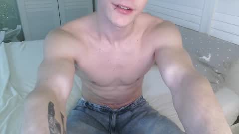 Eric Crush online show from 01-18-25, 04:04