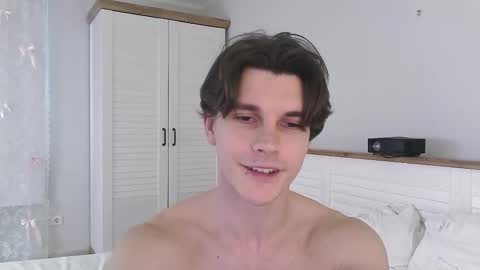 Eric Crush online show from 03-16-26, 05:44