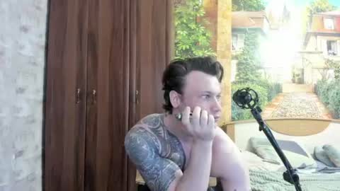 Eric online show from 10-31-25, 08:59