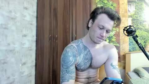 Eric online show from 11-28-25, 03:14