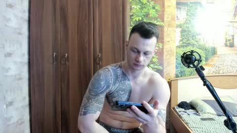 Eric online show from 12-15-25, 01:10