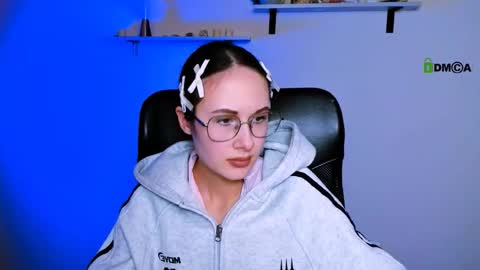 your dear Erica  online show from 01-31-26, 08:51