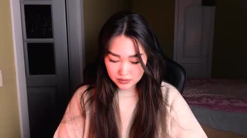 Snapshot of erica_wayne chatting on 01-28-25, 02:21 Erica Wayne online show from 01-28-25, 02:21