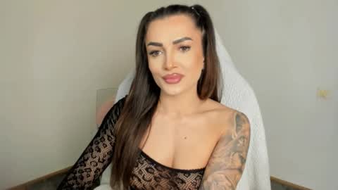 Snapshot of erica_xoo chatting on 03-12-26, 07:42 Riaaa online show from 03-12-26, 07:42