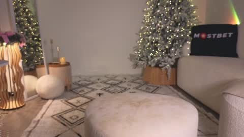 Call me Erica online show from 12-23-24, 09:05