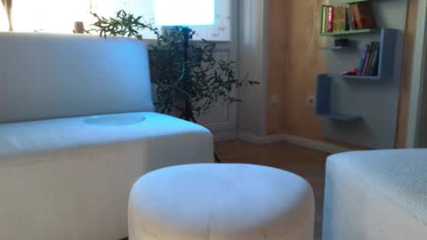 Call me Erica online show from 02-19-25, 03:39