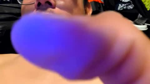 Snapshot of erick346 chatting on 09-10-25, 02:55 erick346 online show from 09-10-25, 02:55