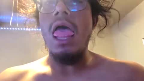 Snapshot of erick346 chatting on 09-21-25, 09:49 erick346 online show from 09-21-25, 09:49