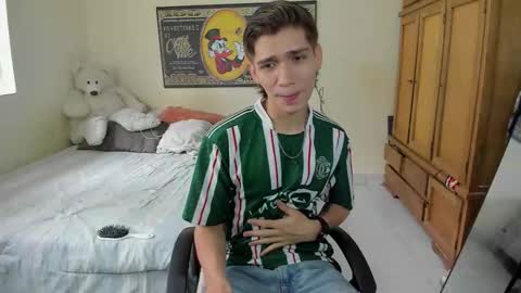 Snapshot of erick_de_rossee chatting on 02-03-26, 06:13 erick_de_rossee online show from 02-03-26, 06:13