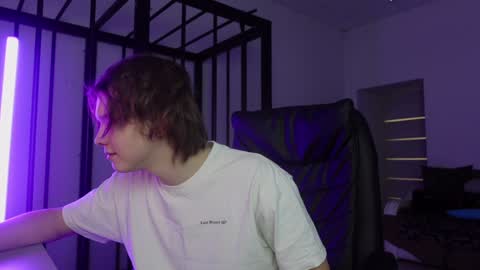 ERICK GRANT online show from 12-22-24, 10:04