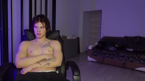 ERICK GRANT online show from 01-24-25, 02:07