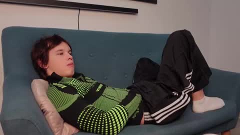 ERICK GRANT online show from 01-29-25, 04:08