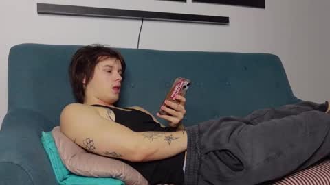 ERICK GRANT online show from 03-06-25, 05:00