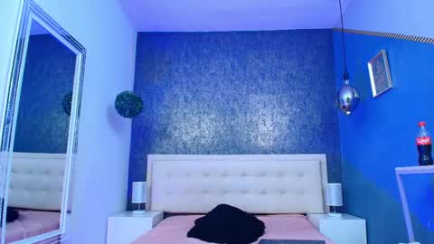 Snapshot of erick_zhimerman chatting on 10-02-25, 02:51 online show from 10-02-25, 02:51