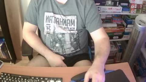 Snapshot of erik_dapper chatting on 02-06-26, 04:32 Erik Dapper online show from 02-06-26, 04:32