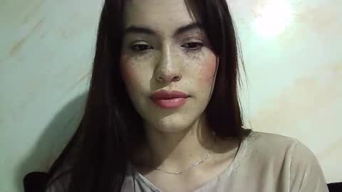 Snapshot of erika_depp chatting on 02-19-26, 06:04 Erika online show from 02-19-26, 06:04