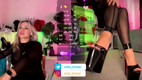 Erika      online show from 09-12-25, 12:49