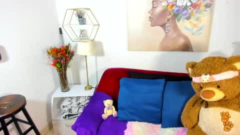 Snapshot of erika_lyrics chatting on 05-12-26, 05:04 E R I K A - L Y R I C S online show from 05-12-26, 05:04