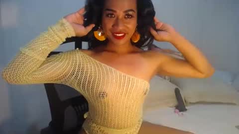 Snapshot of erika_madrigal chatting on 12-21-24, 11:55 erika_madrigal online show from 12-21-24, 11:55