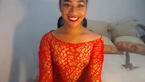 Snapshot of erika_madrigal chatting on 01-11-25, 06:23 erika_madrigal online show from 01-11-25, 06:23