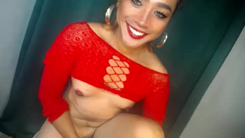 Snapshot of erika_madrigal chatting on 12-02-25, 11:34 erika_madrigal online show from 12-02-25, 11:34