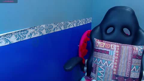 Snapshot of erika_stevens chatting on 03-08-25, 05:43 E R I K A - SAGITARIO..... online show from 03-08-25, 05:43